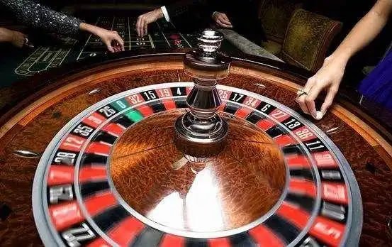 Meja Speed Blackjack live di poso toto dengan dealer profesional